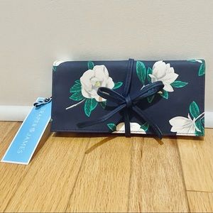 Draper James Magnolia Jewelry Roll